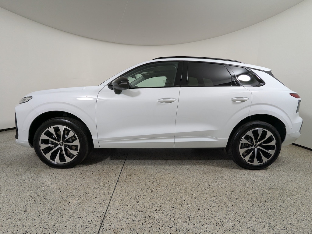 New 2026 Audi Q3 S line SUV