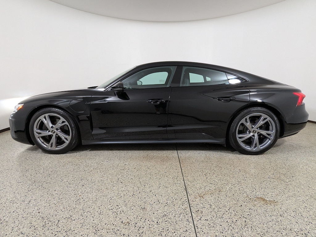 Certified 2023 Audi e-tron GT Premium Plus quattro Sedan