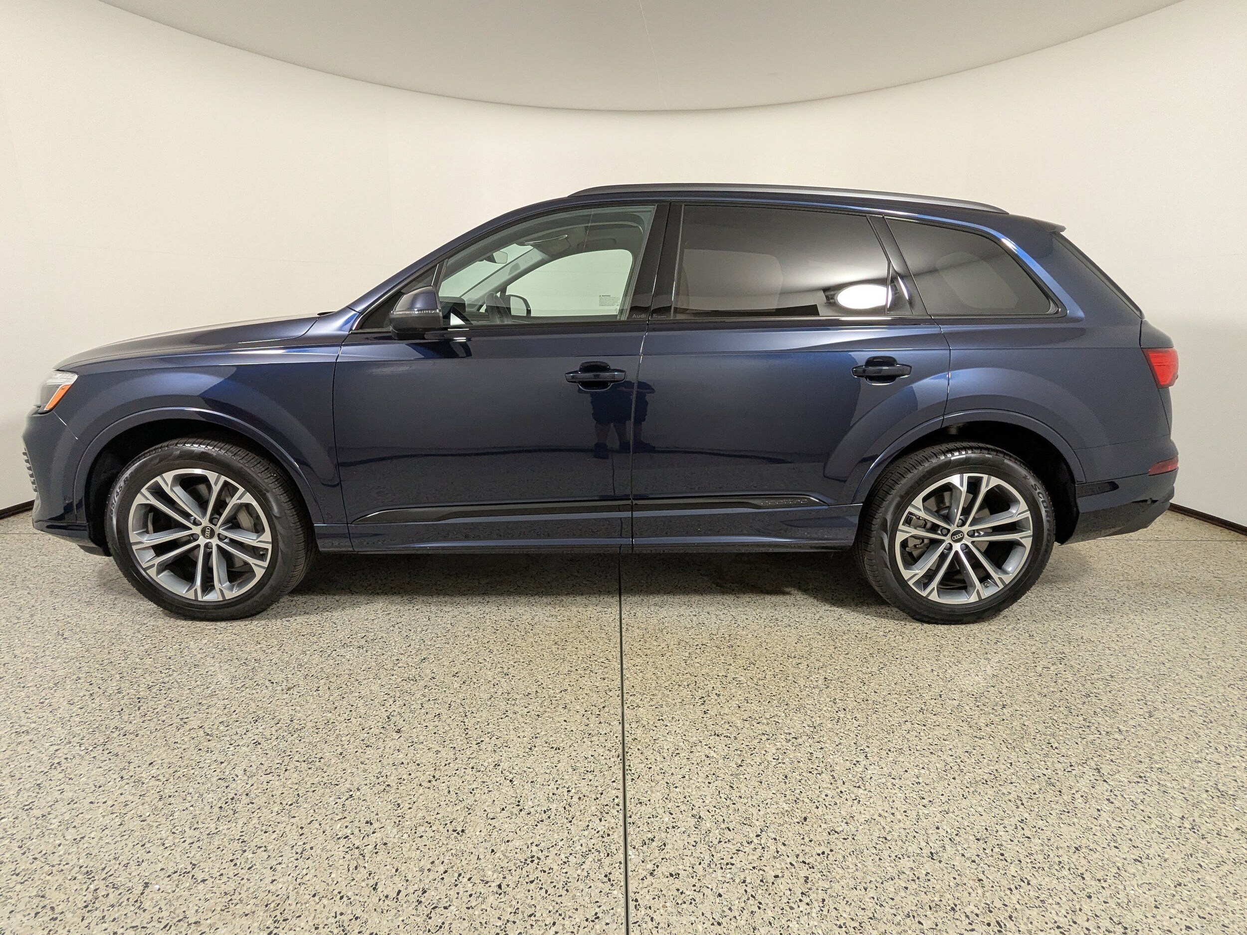 2025 Audi Q7 Premium Plus 45 photo 3