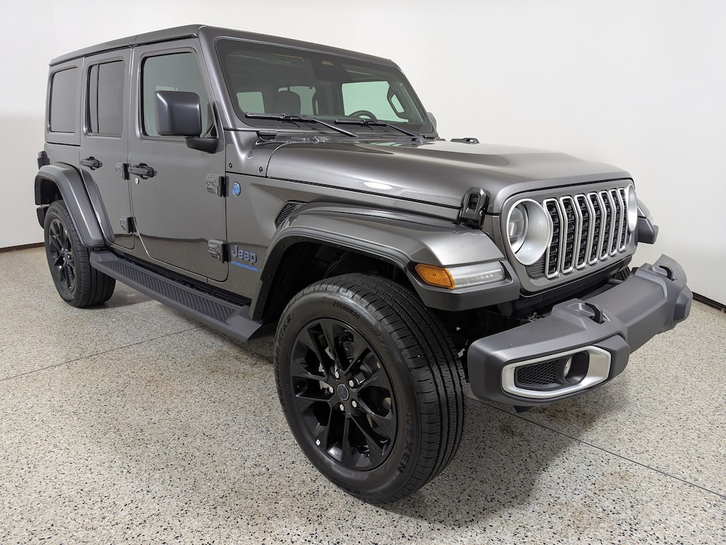 Used 2025 Jeep Wrangler 4xe Sahara 4x4 SUV