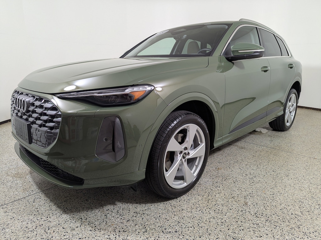 Used 2025 Audi Q5 Premium Plus 2.0 TFSI quattro SUV