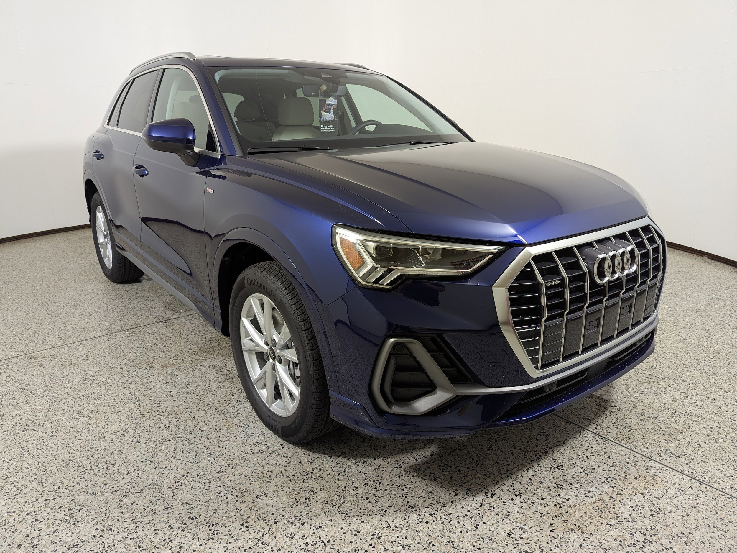 2025 Audi Q3 S line Premium