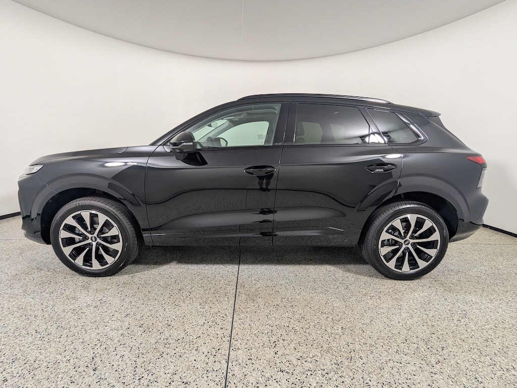 New 2026 Audi Q3 S line SUV