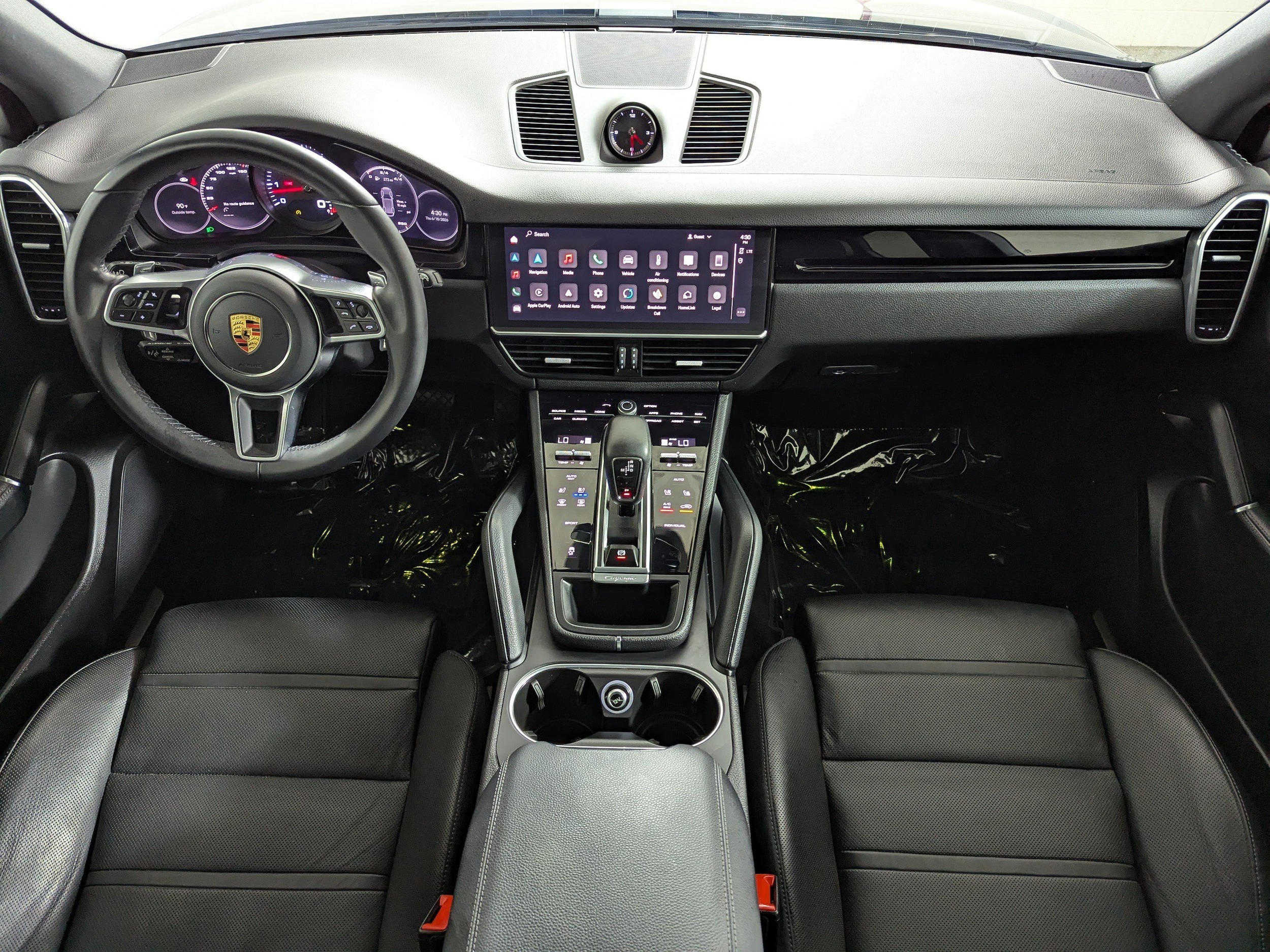 Photo 10