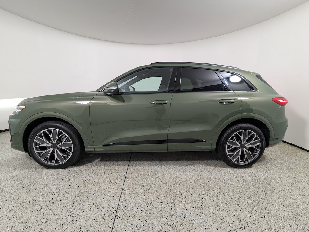New 2026 Audi Q5 Prestige SUV