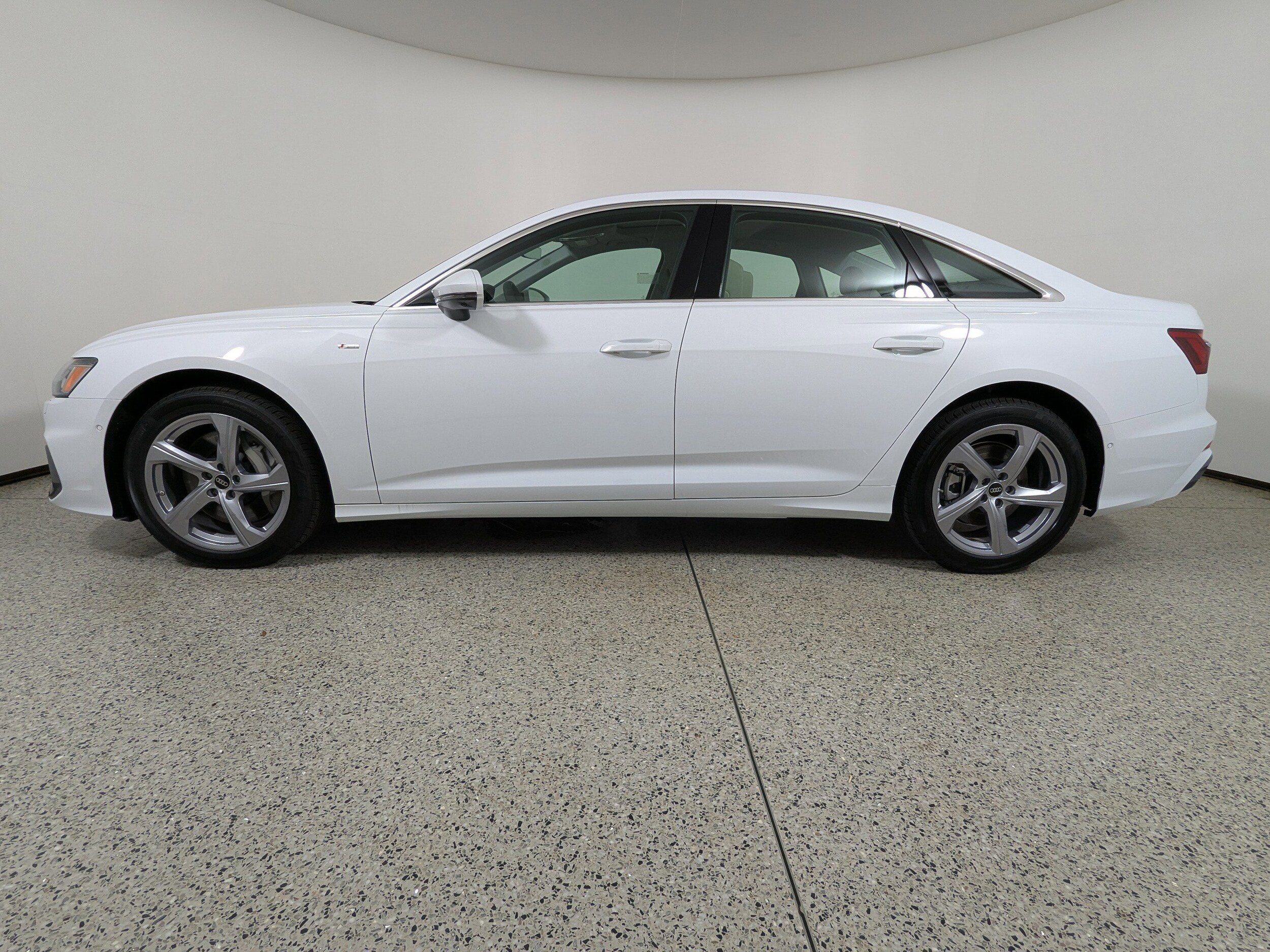 2025 Audi A6 Quattro Premium photo 4