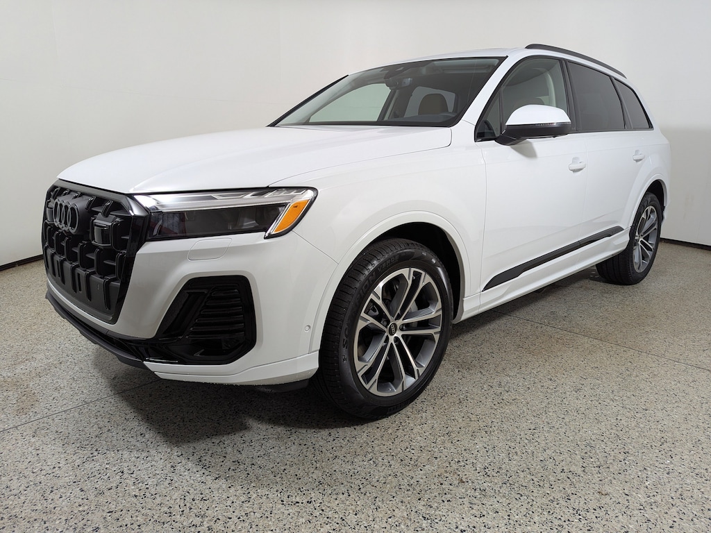 New 2026 Audi Q7 Premium Plus SUV