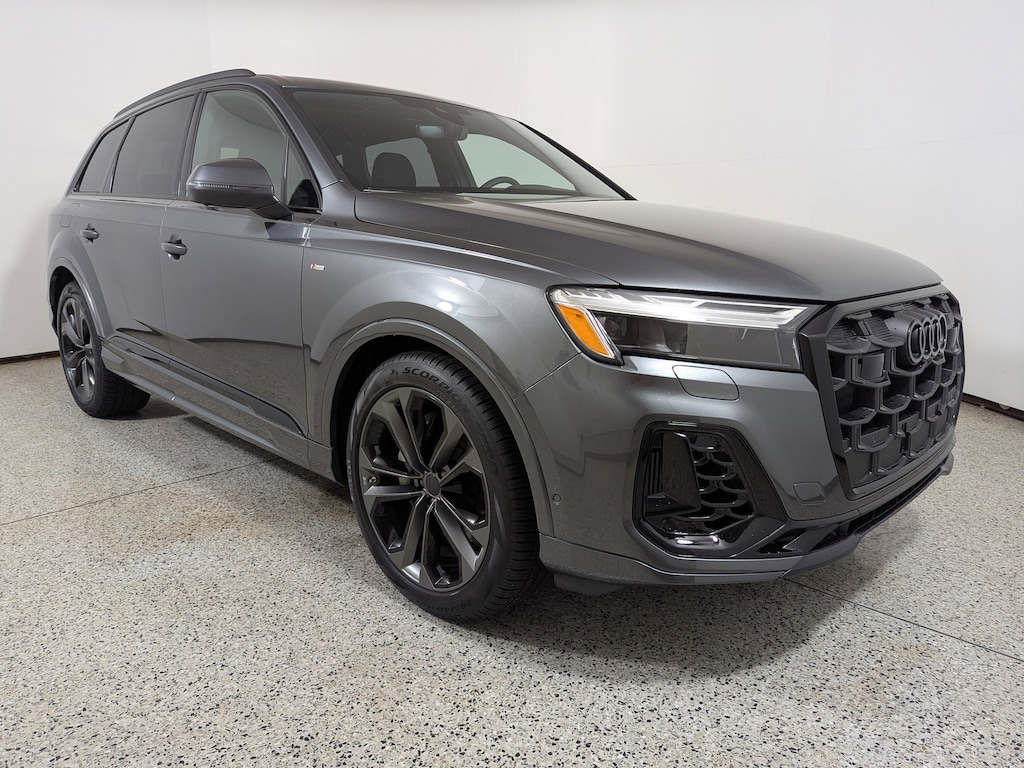 New 2026 Audi Q7 S line Premium Plus SUV