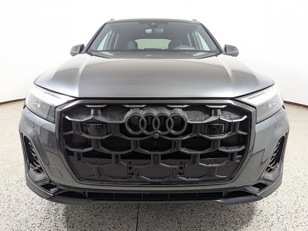 New 2026 Audi Q7 S line Prestige SUV
