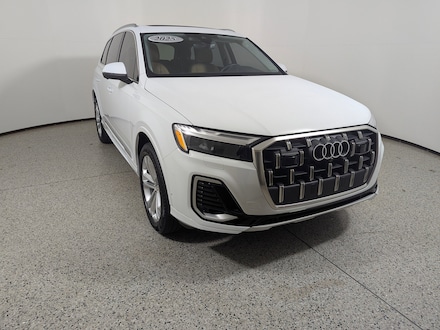 2025 Audi Q7 Premium Plus 55 TFSI quattro SUV