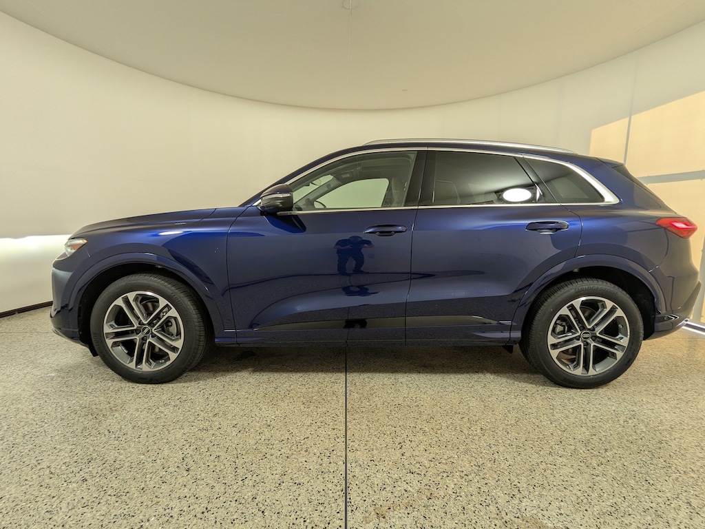 New 2026 Audi Q5 Prestige SUV