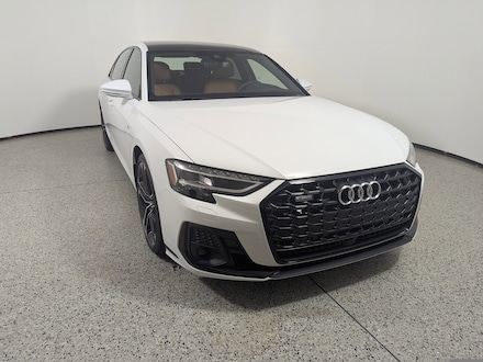 2025 Audi A8 4DR L QTRO 55 TFS Sedan