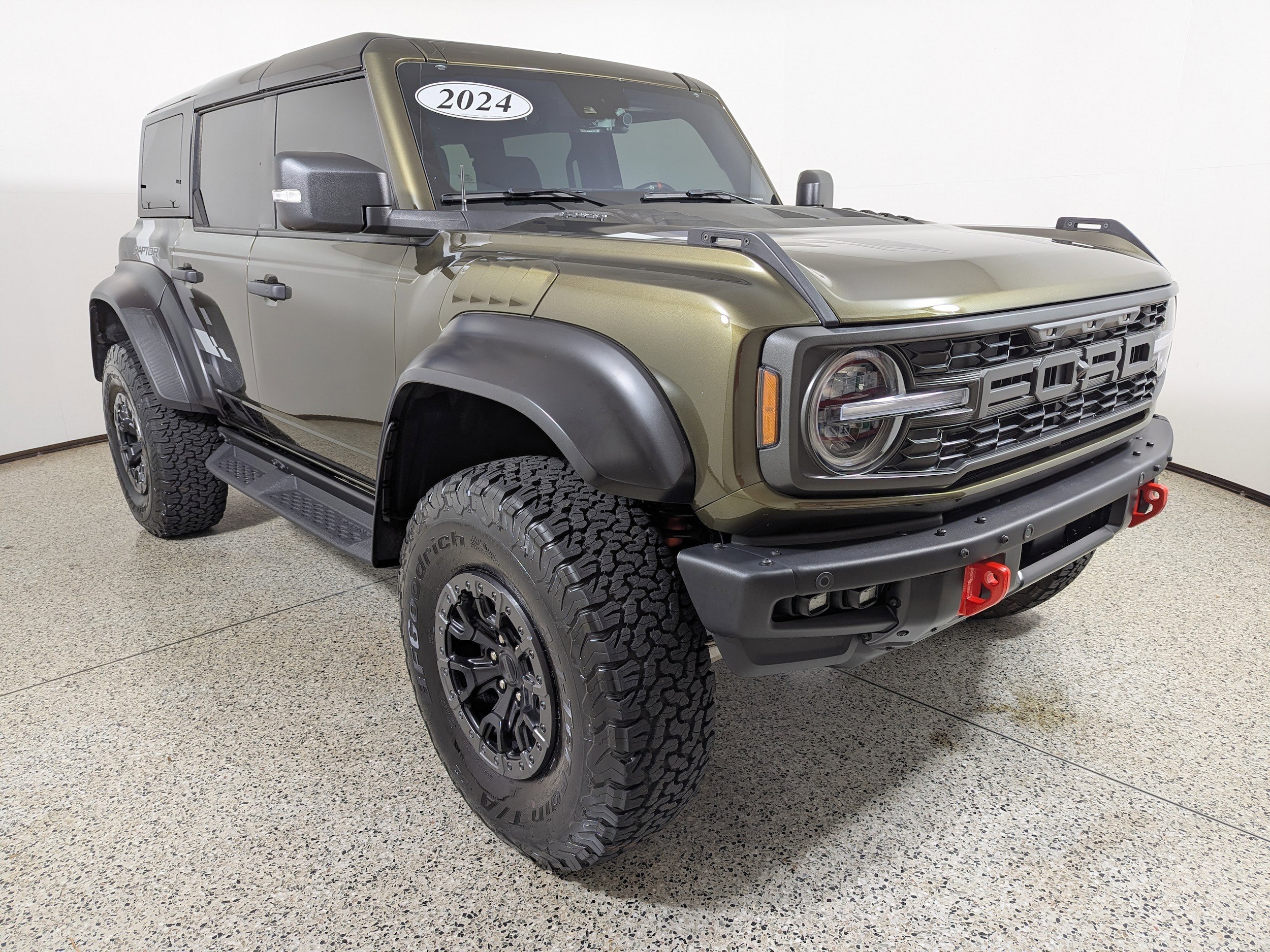 2024 Ford Bronco Raptor 4x4's photo