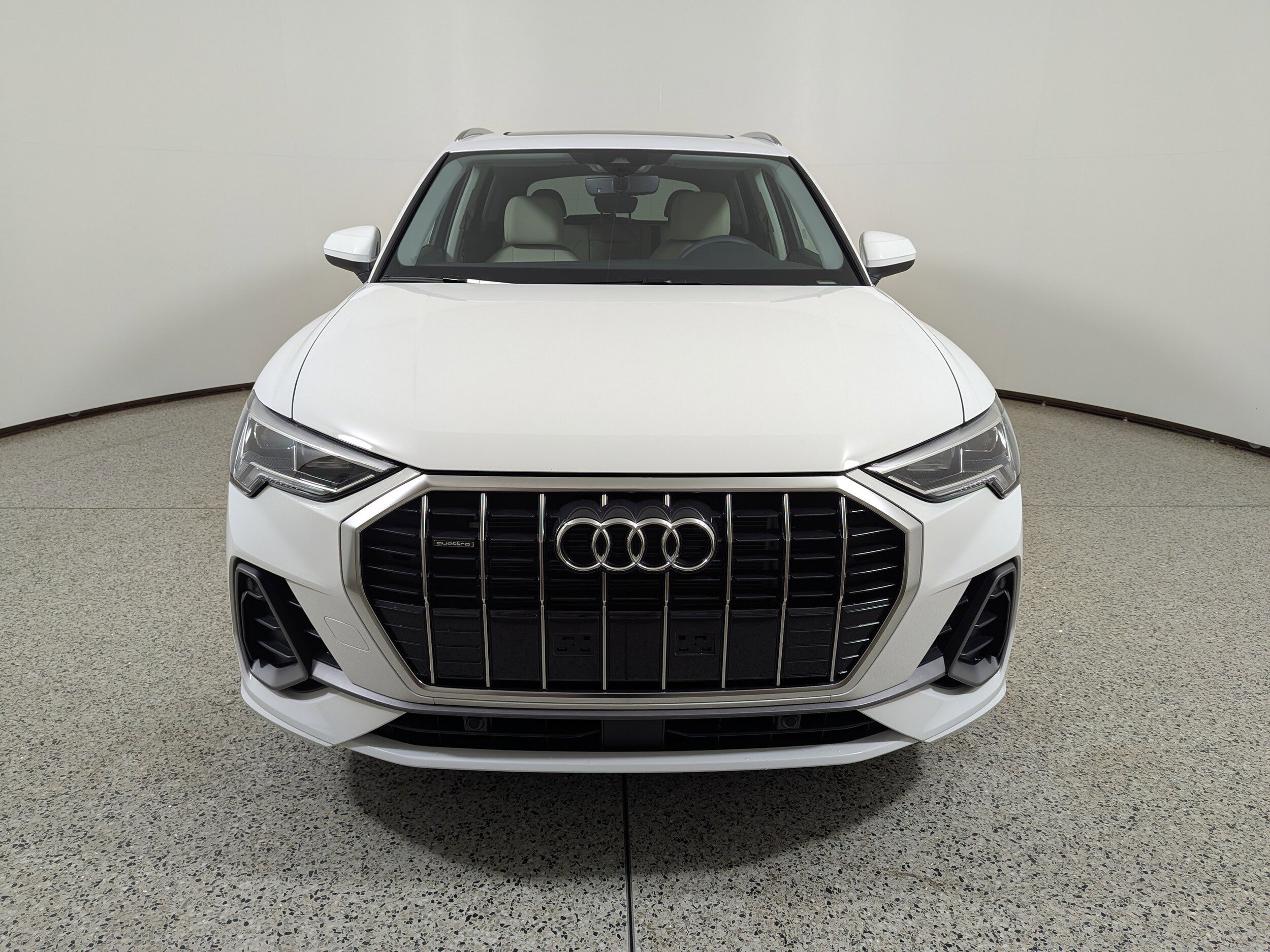 2025 Audi Q3 45 TFSI S line Premium photo 2