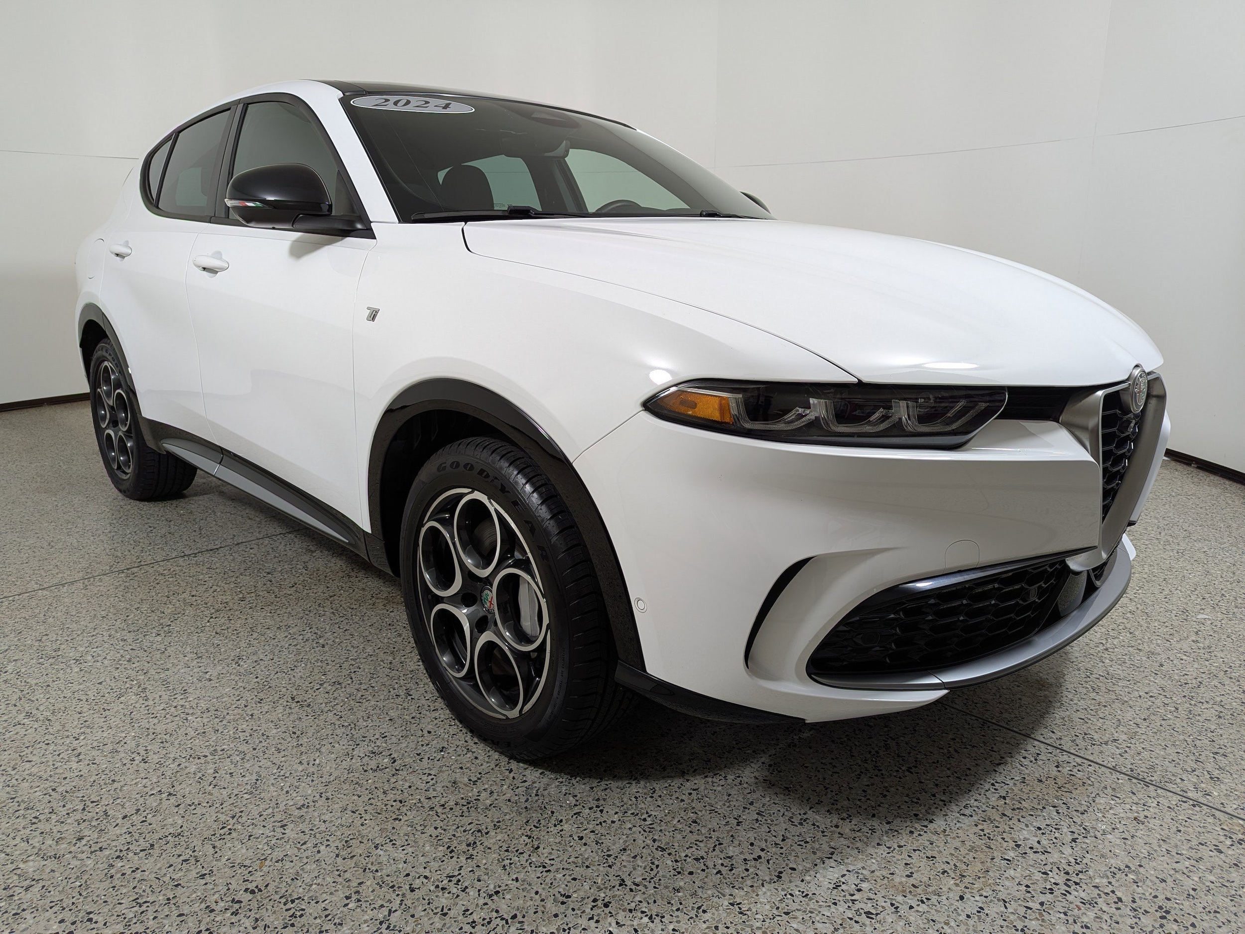 2024 Alfa Romeo Tonale TI