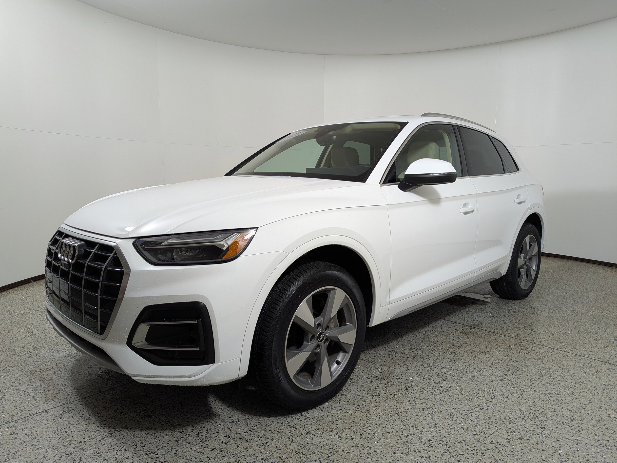 2023 Audi Q5 Premium Plus 40 TFSI photo 3