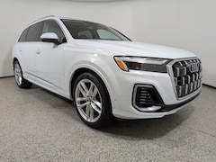 2025 Audi Q7 Premium Plus SUV