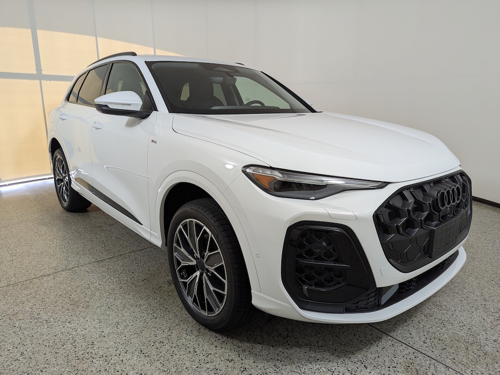 New 2026 Audi Q5 Premium Plus SUV
