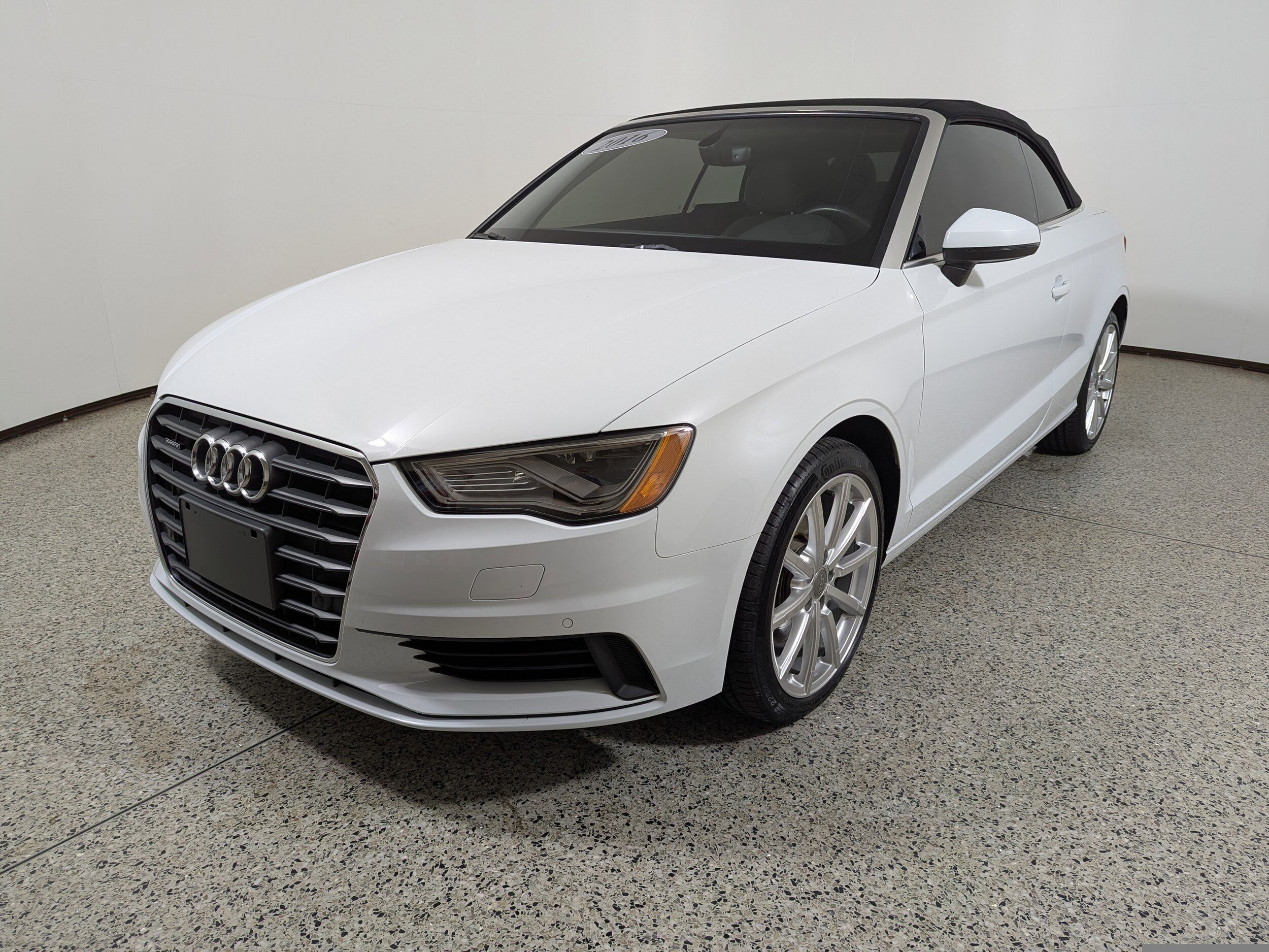 2016 Audi A3 Quattro 2.0T Plus photo 3