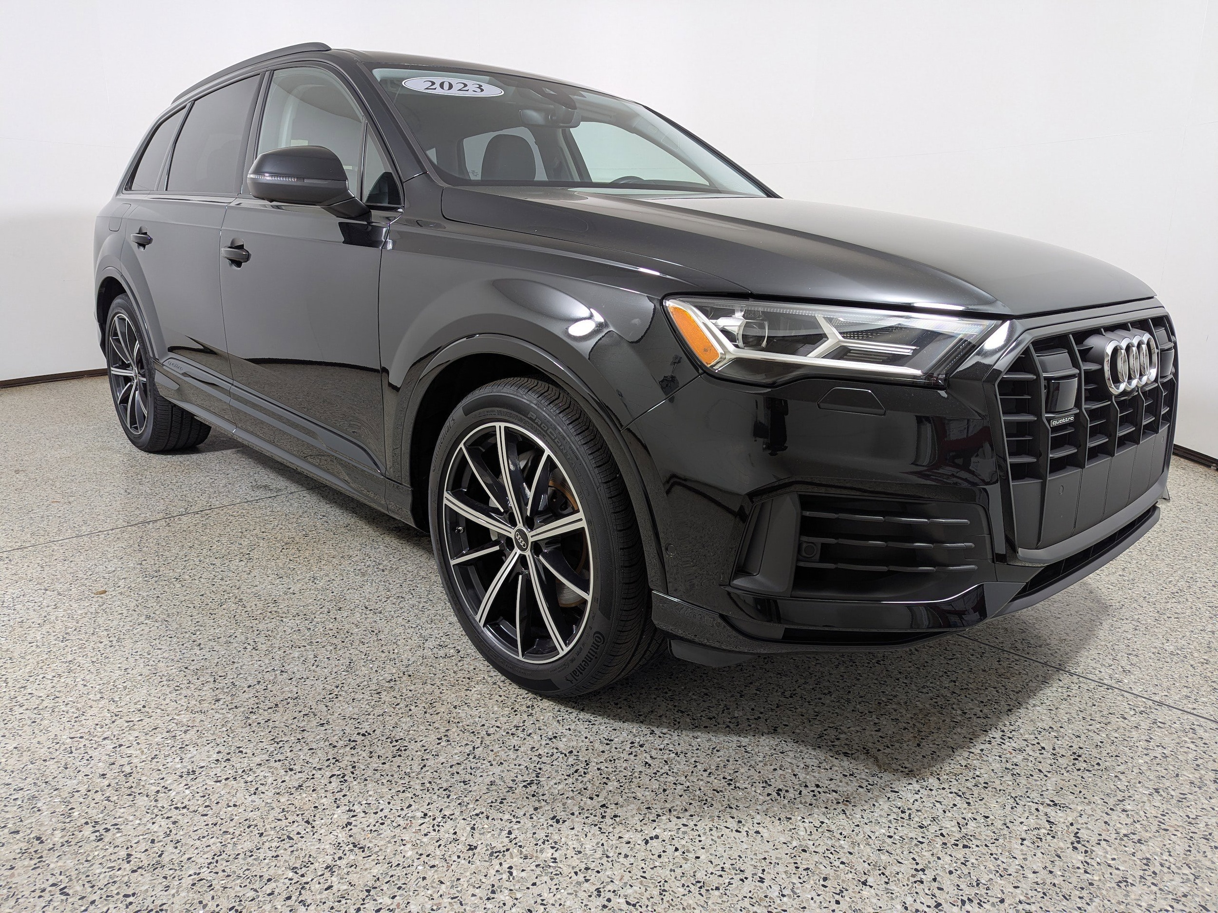 2023 Audi Q7 55 Prestige quattro Tiptronic's photo