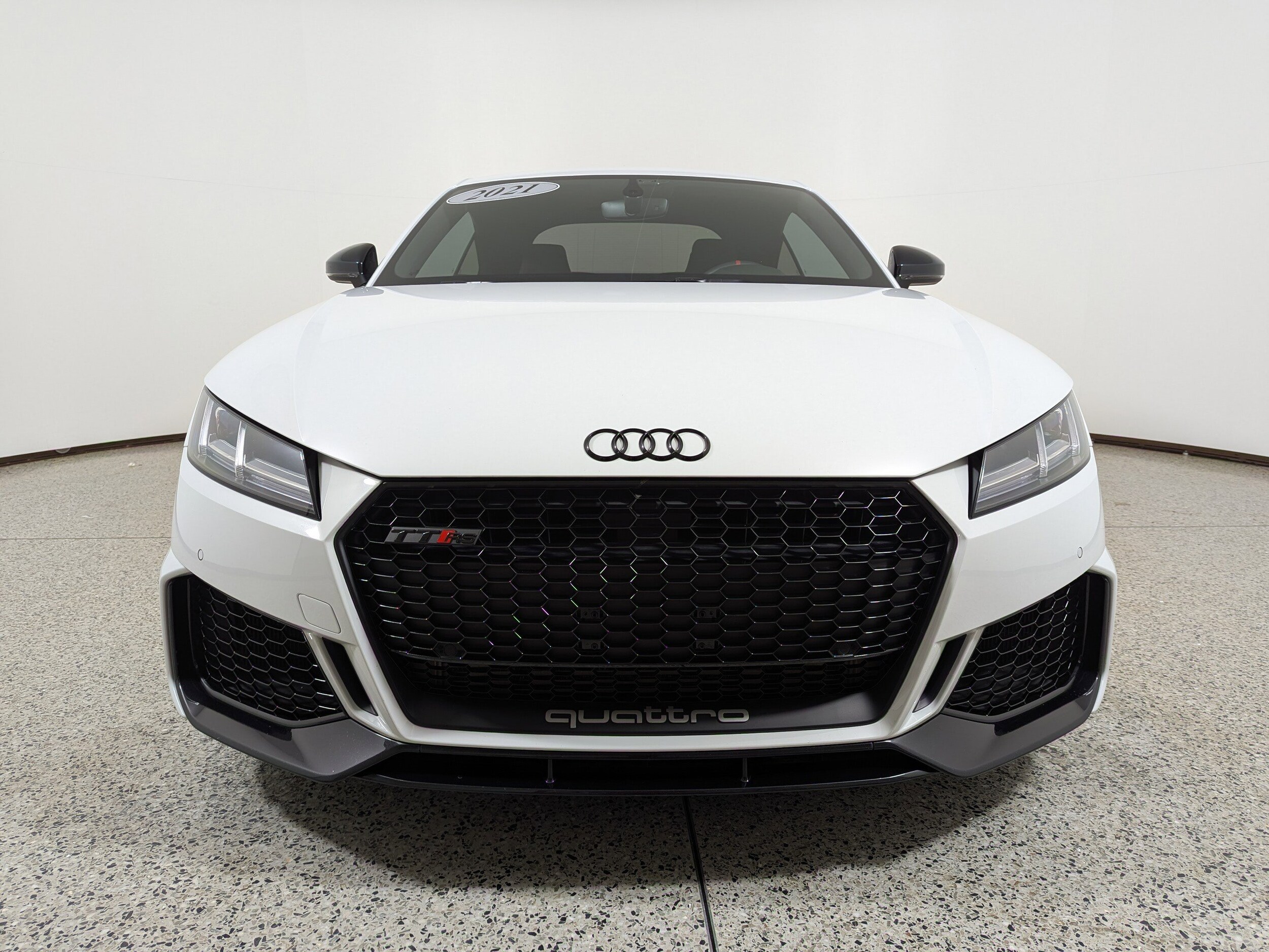 2021 Audi TT RS photo 2