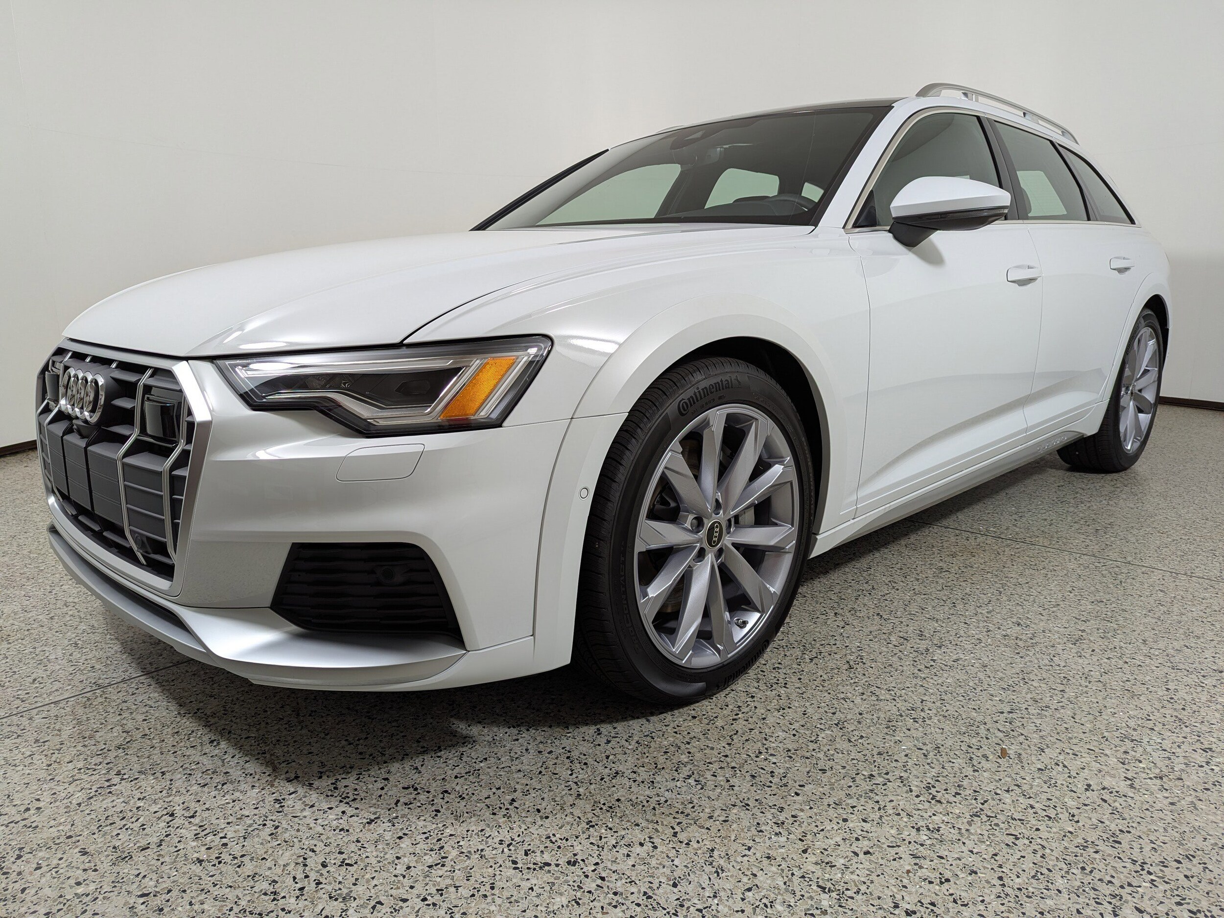 2025 Audi A6 Allroad Quattro Premium Plus photo 3