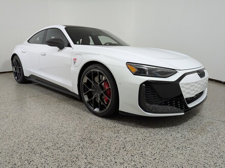 2026 Audi RS e-tron GT performance Sedan