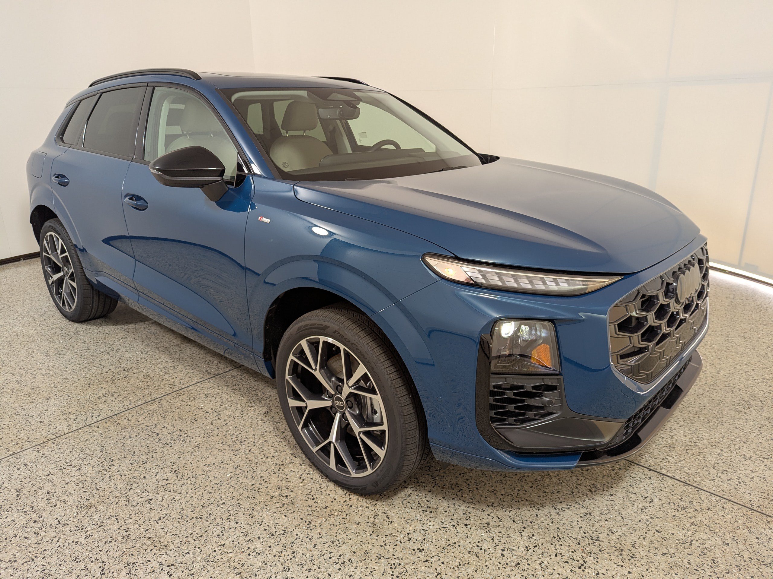  Audi Q3