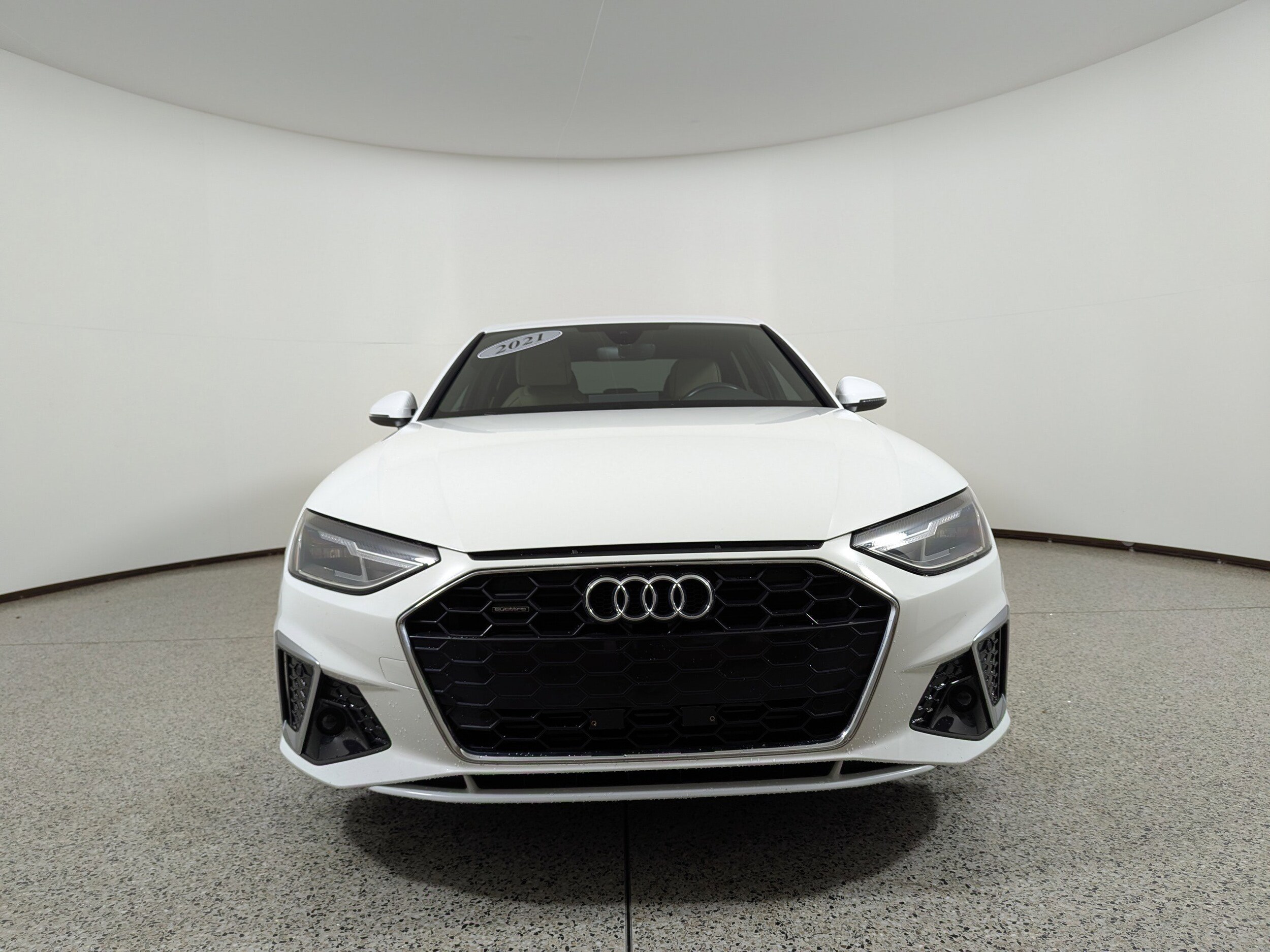 2021 Audi A4 S line Premium 45 TFSI Quattro photo 2