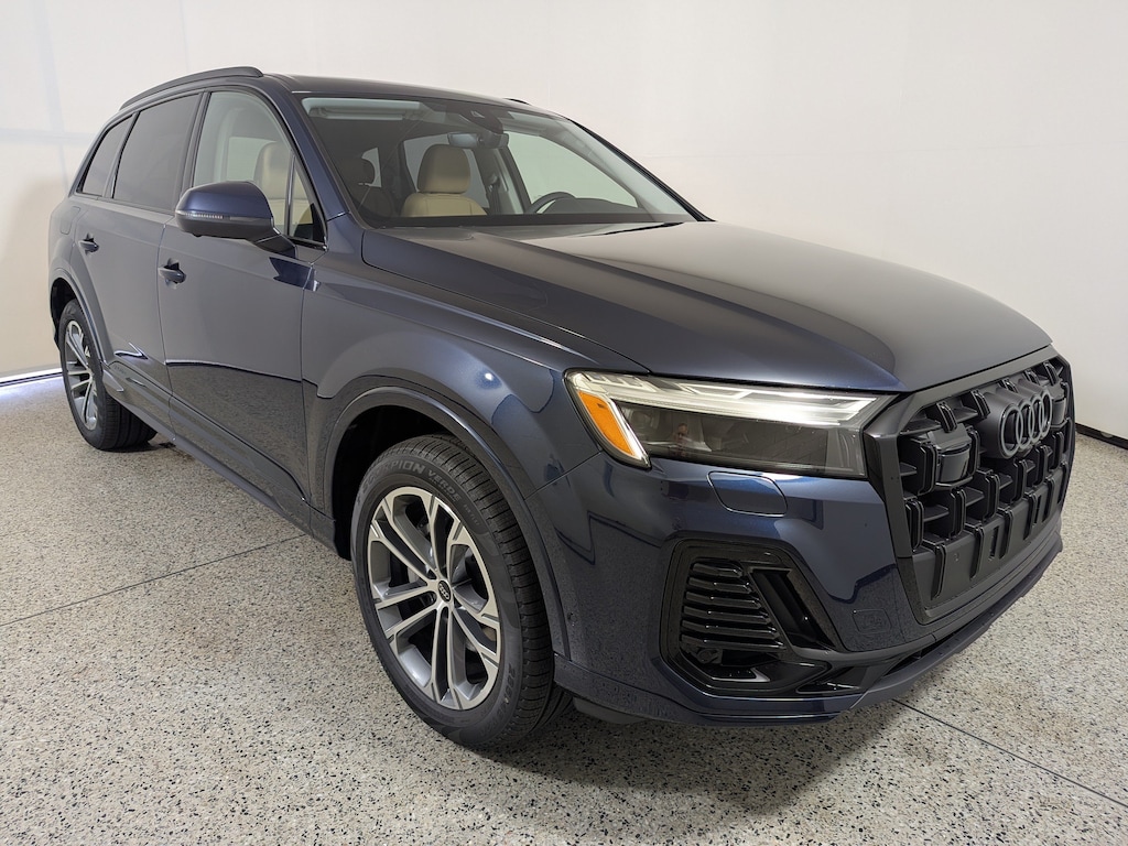 New 2026 Audi Q7 Premium Plus SUV