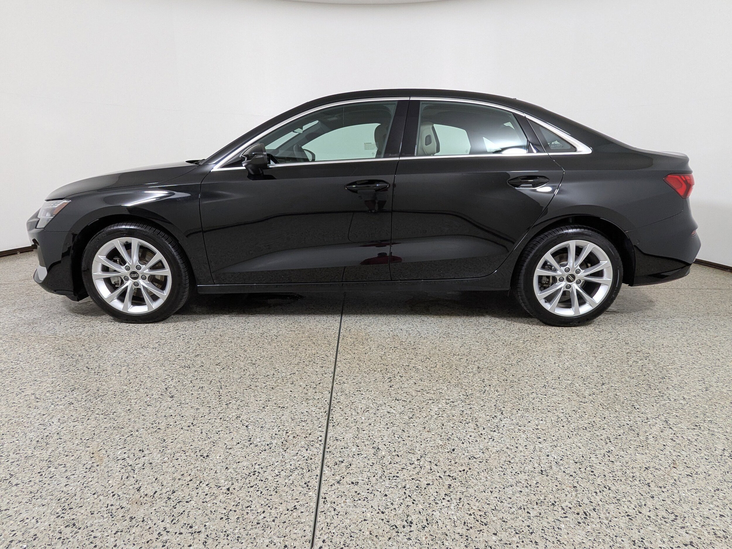2025 Audi A3 Premium 40 TFSI Quattro photo 4