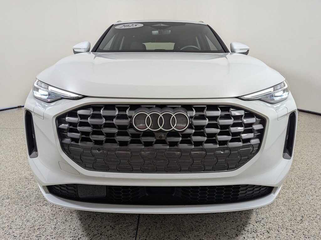 Certified 2025 Audi Q5 Premium Plus 2.0 TFSI quattro SUV