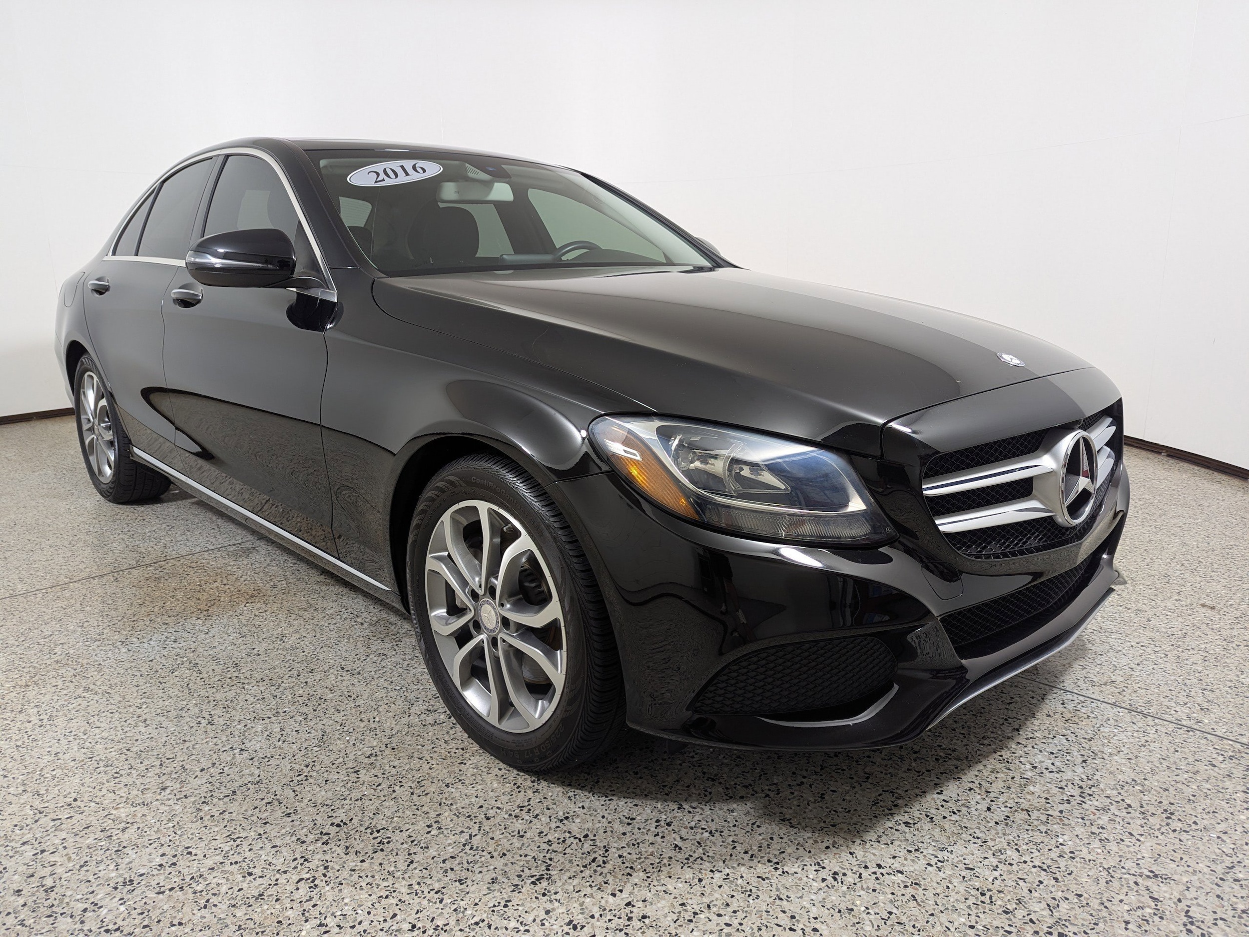 2016 Mercedes-Benz C-Class C300's photo