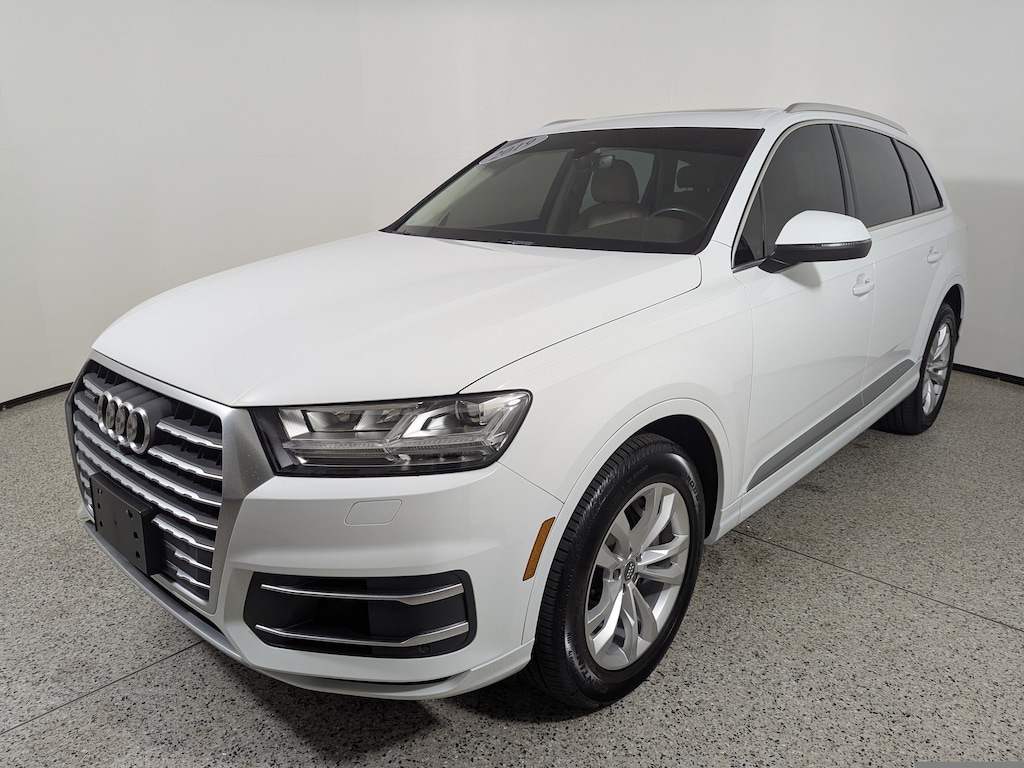 Used 2019 Audi Q7 Premium Plus 55 TFSI quattro SUV