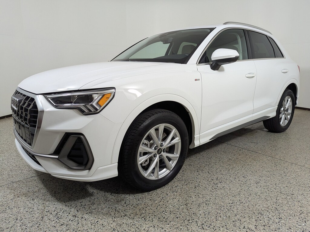 Certified 2025 Audi Q3 S line Premium Plus 45 TFSI quattro SUV