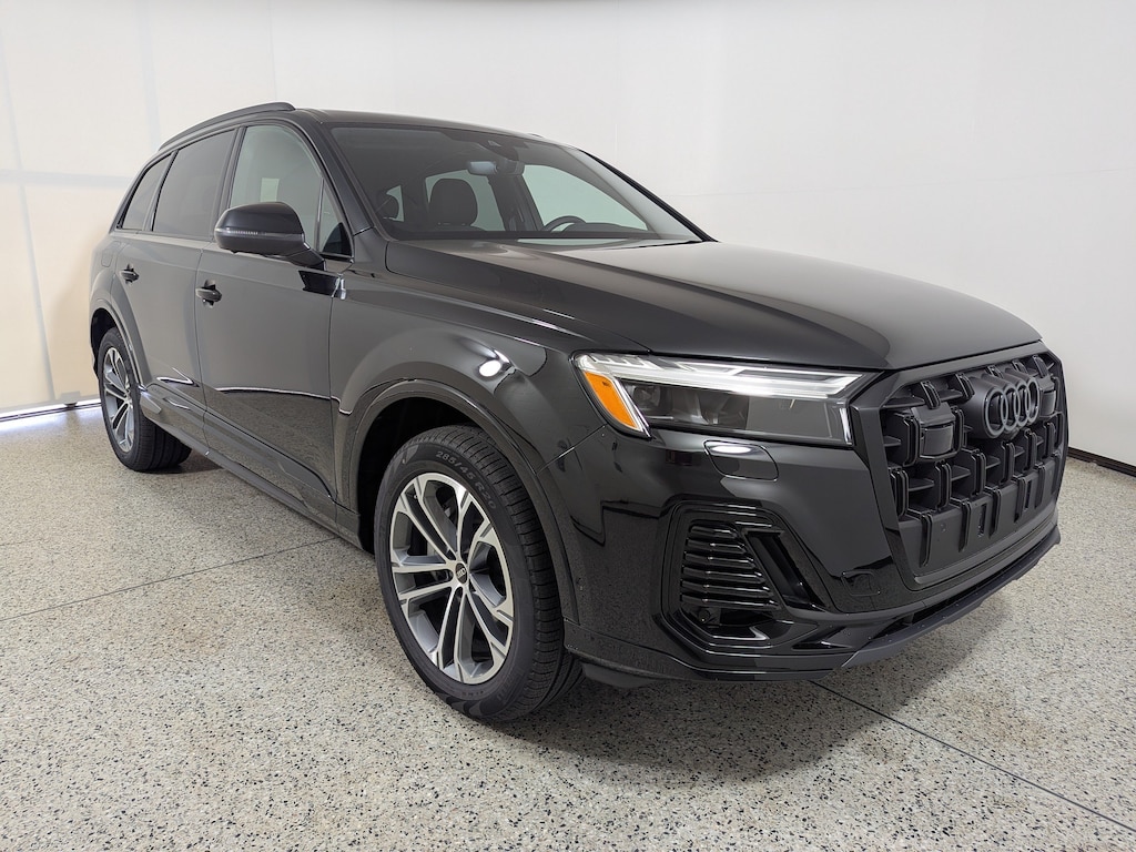 New 2026 Audi Q7 Premium SUV