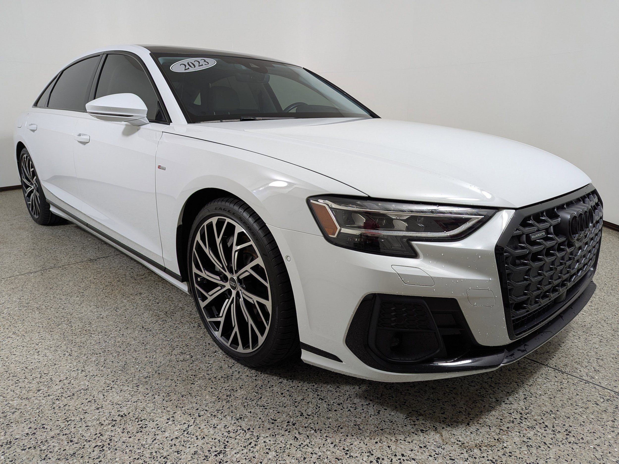 2023 Audi A8 55 TFSI L quattro Tiptronic's photo