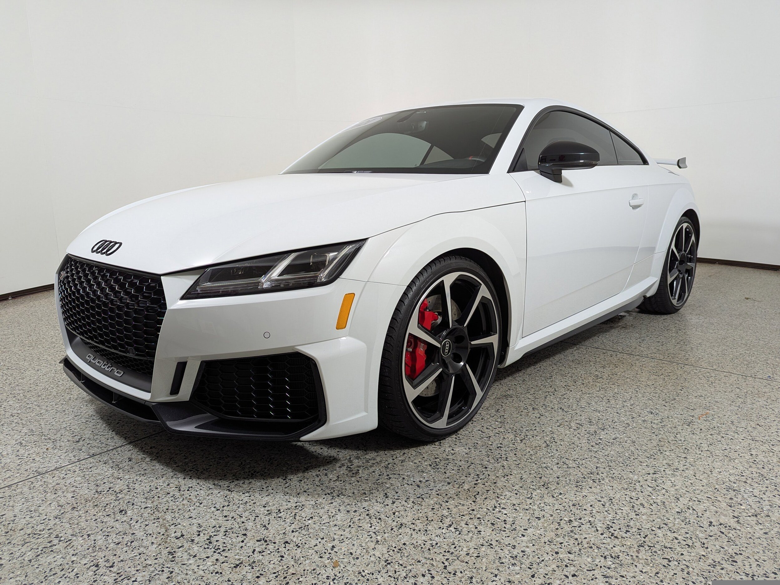 2021 Audi TT RS photo 3