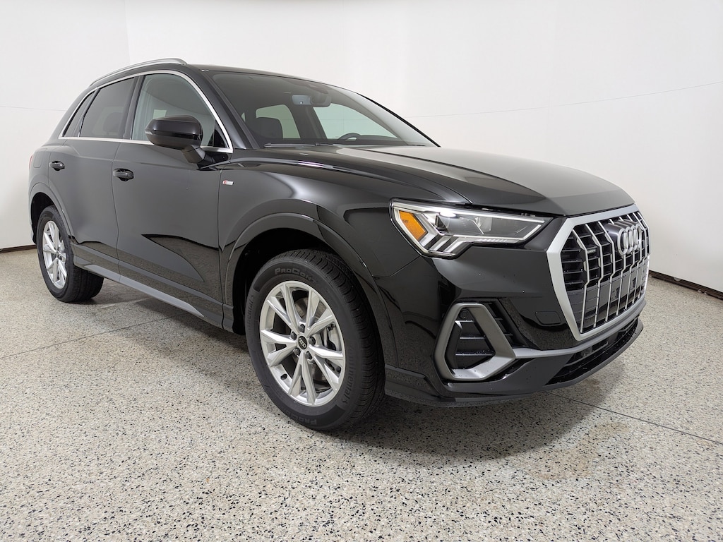 New 2025 Audi Q3 S line Premium SUV
