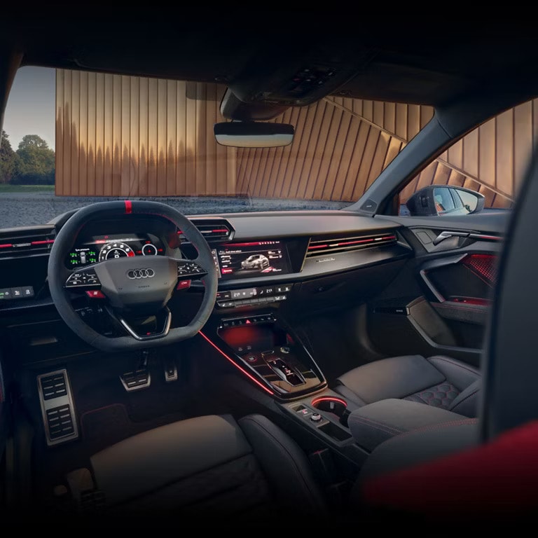 Driver-Focused Cockpit