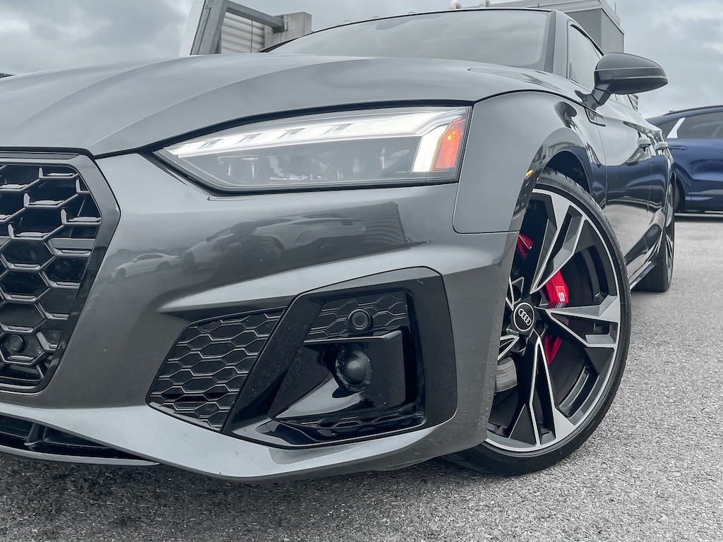 Certified 2024 Audi 55 Progressiv quattro w/ 20" Wheels|Carbon Inlays