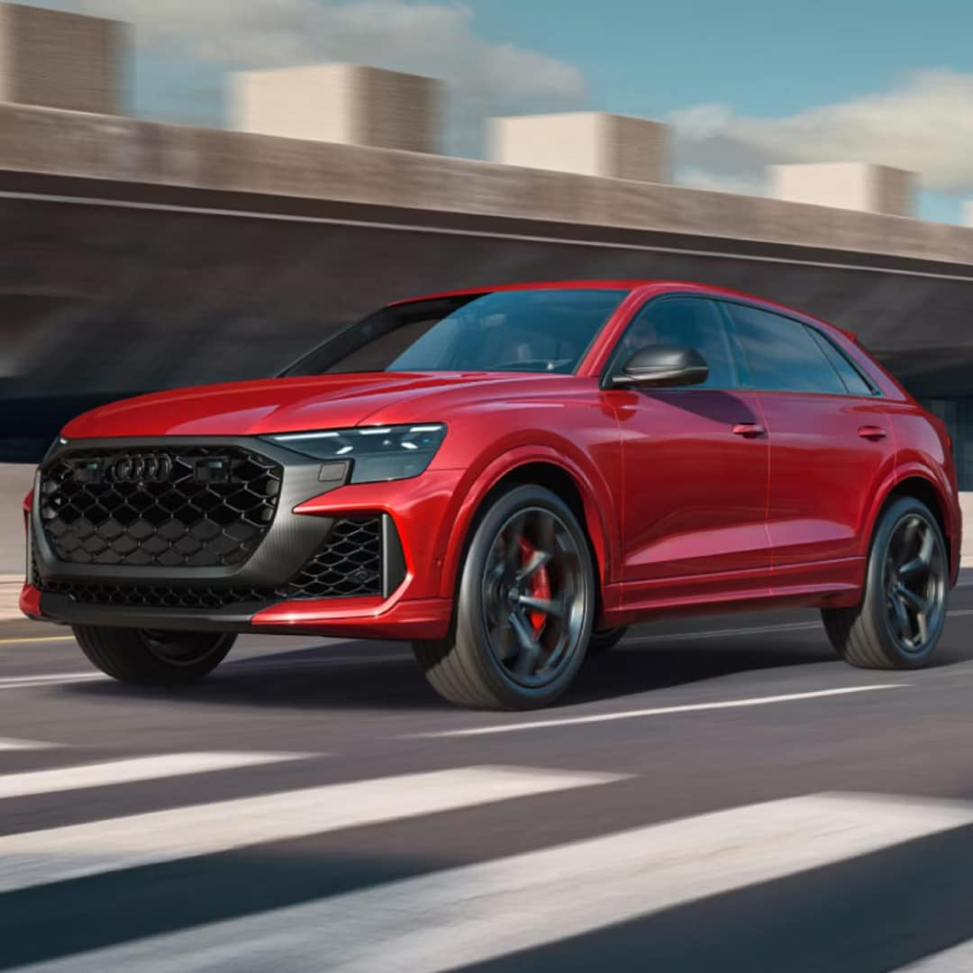 Audi-RS-Q8-performance-rolling.png