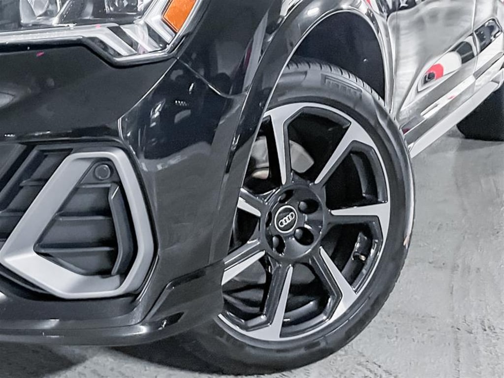 Certified 2022 Audi 45 quattro Technik SUV