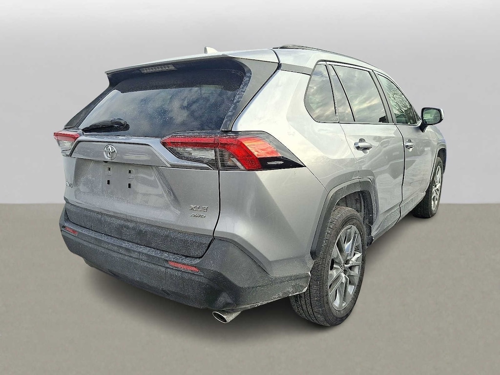 Used 2019 Toyota RAV4 XLE Premium SUV