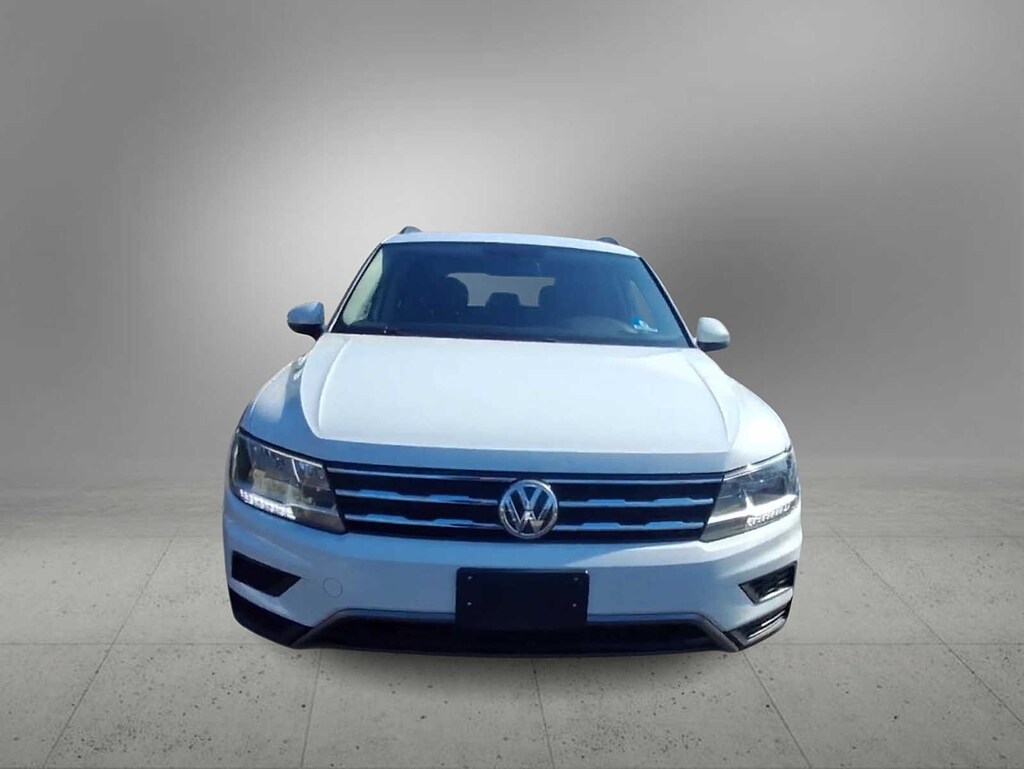 Used 2018 Volkswagen Tiguan 2.0T SE 4MOTION SUV