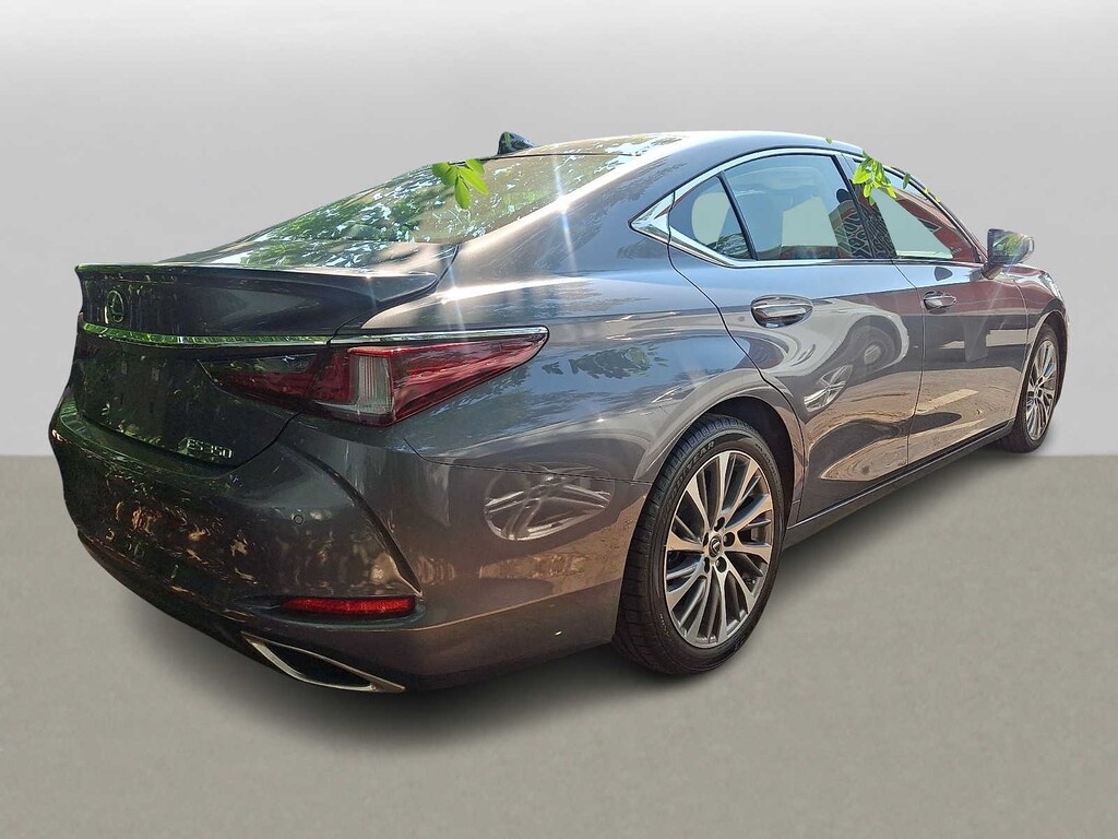Used 2021 Lexus ES 350 Sedan