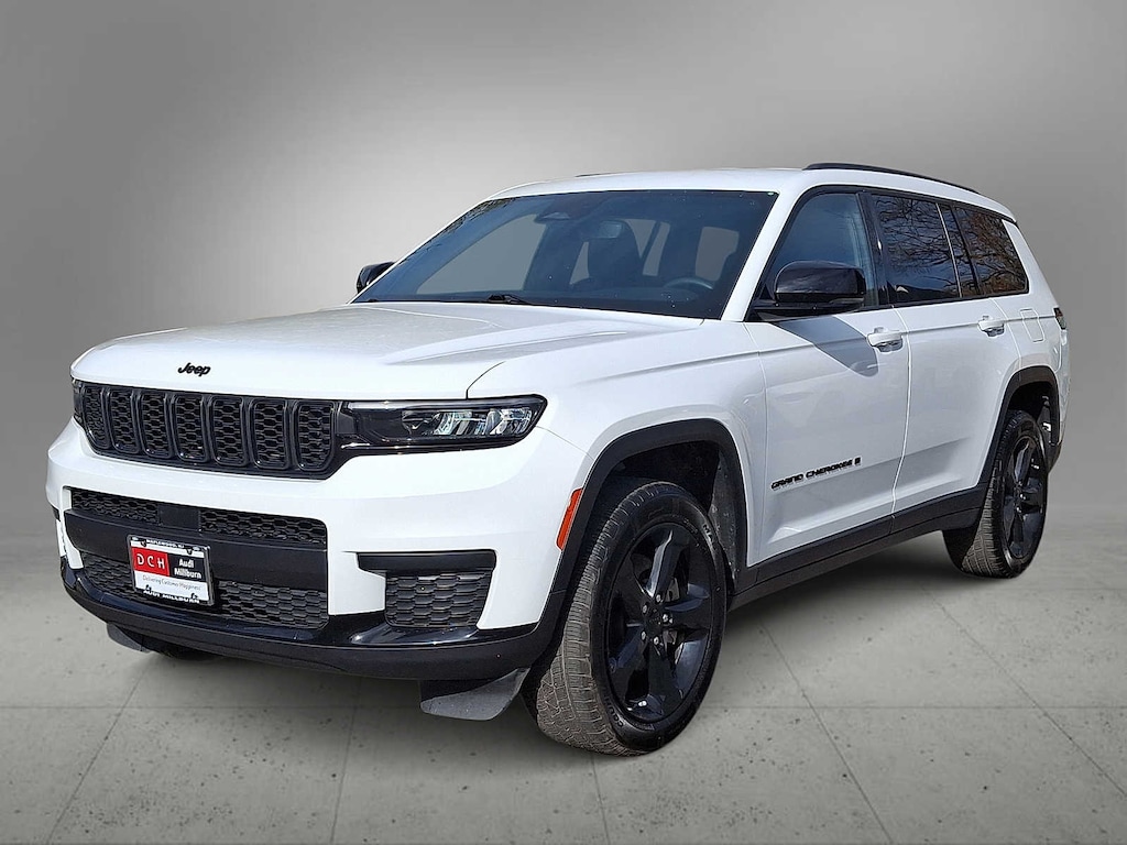 Used 2023 Jeep Grand Cherokee L Laredo SUV