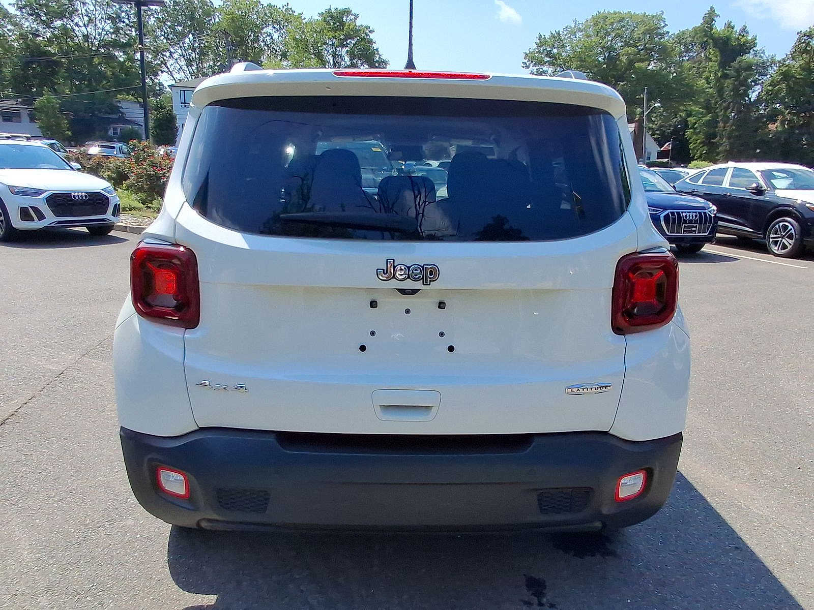 2021 Jeep Renegade Latitude - Photo 24