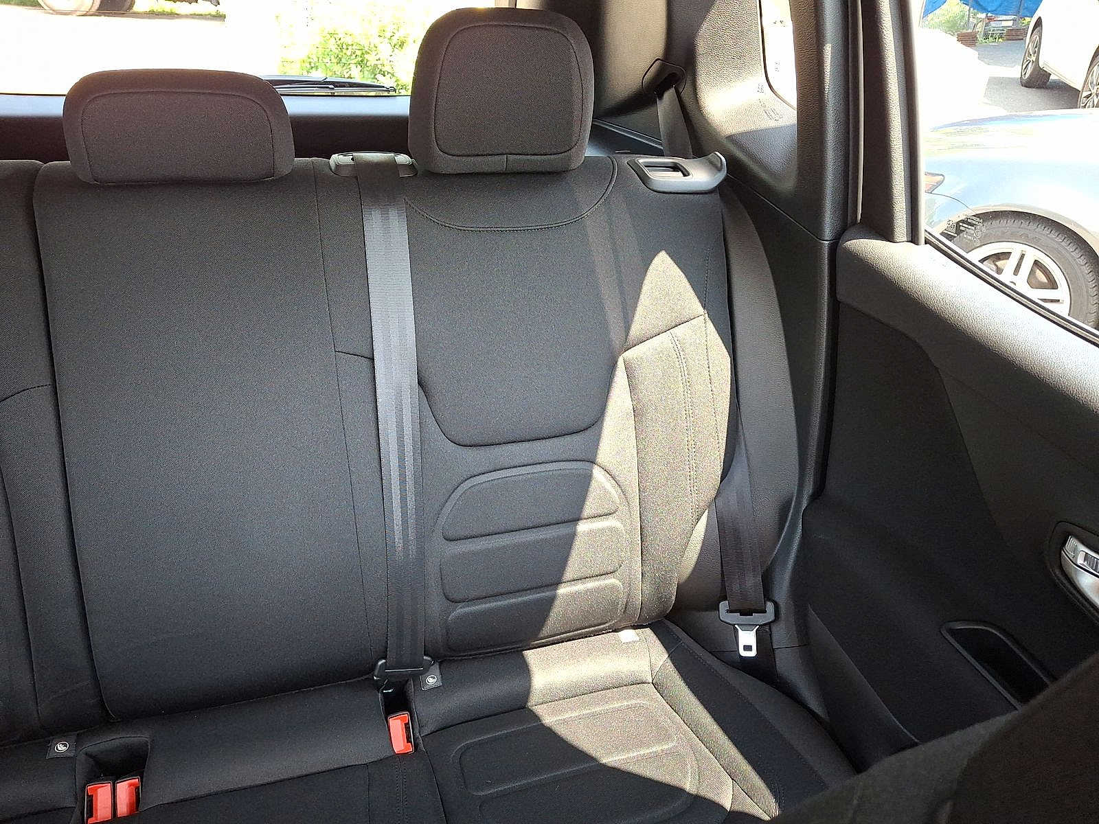 2021 Jeep Renegade Latitude - Photo 12