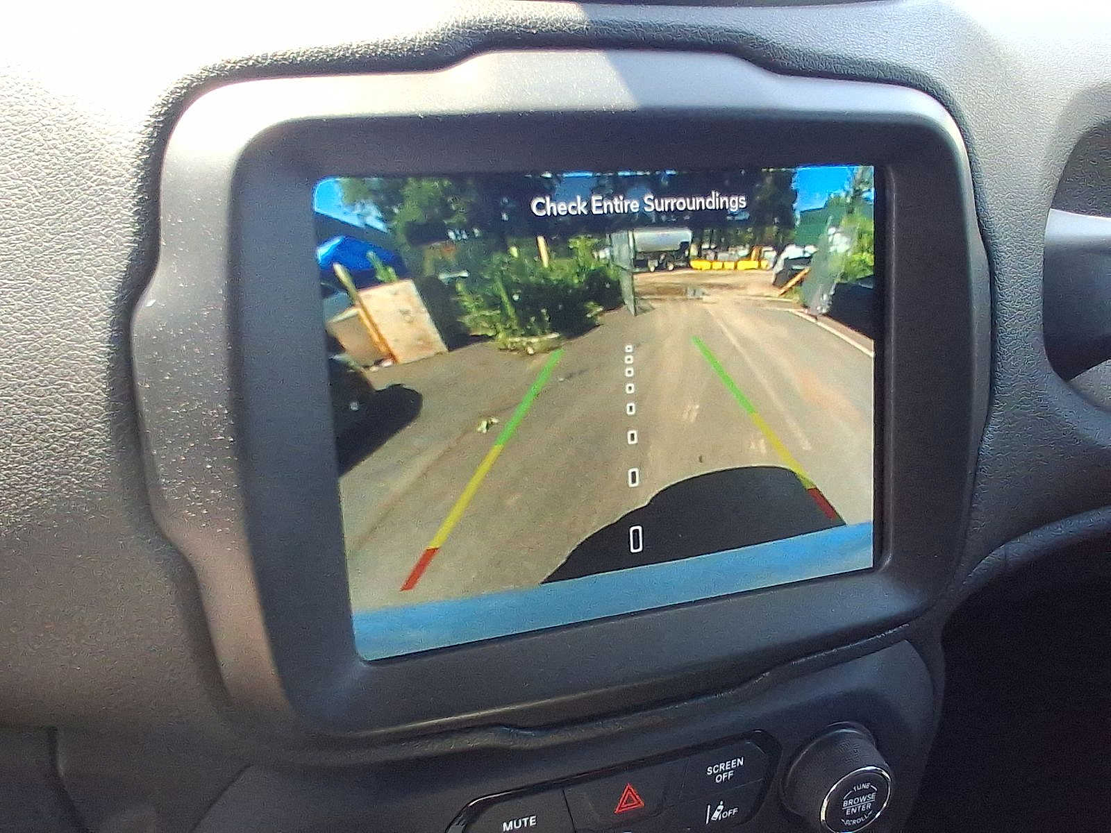 2021 Jeep Renegade Latitude - Photo 17